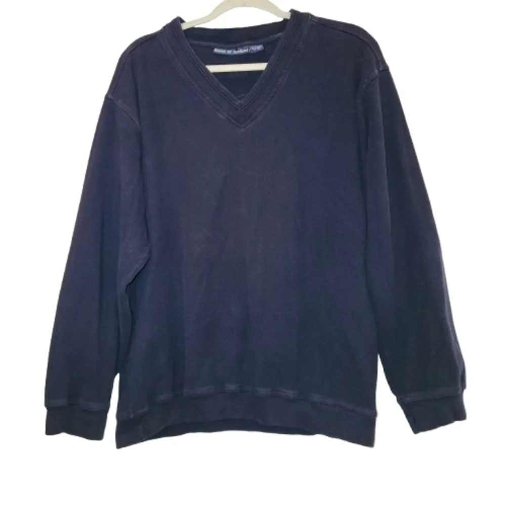 House of Scotland Men's V-Neck Sweatshirt Size L 100% Cotton Logo On Back Neck